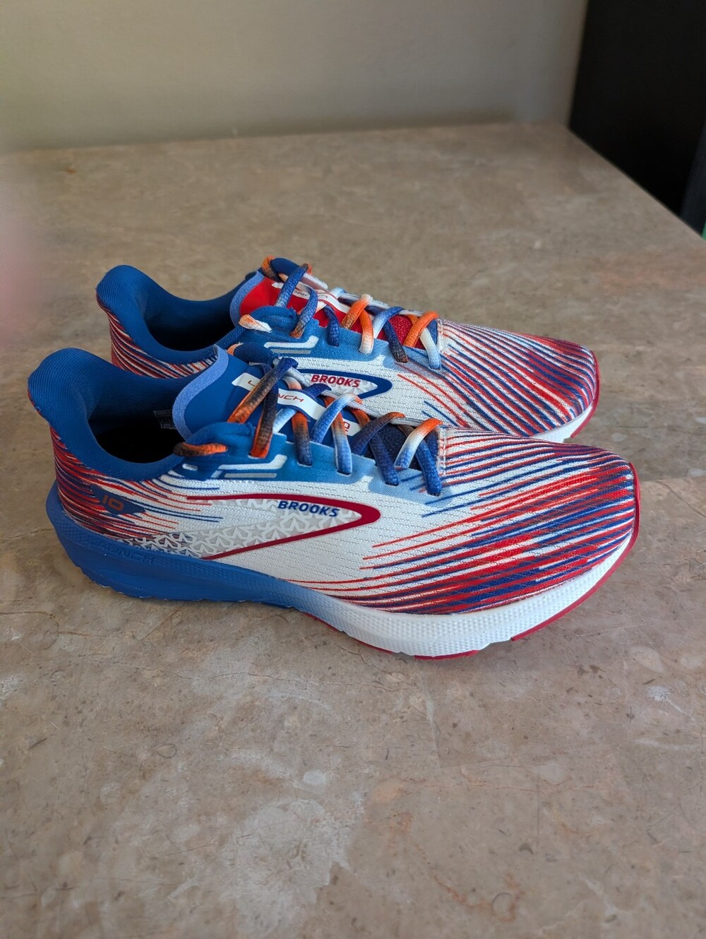 Brooks Launch 10 Run Especial Edition USA Liberty Red Running Shoes Men Size 9.5